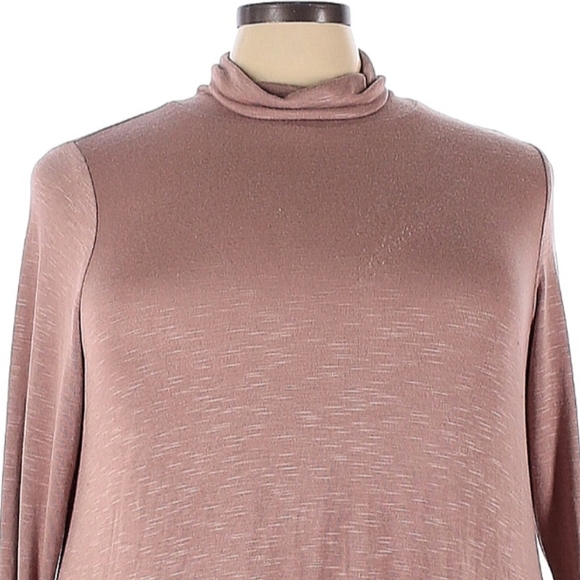 Torrid Long Sleeve Shirt Size 3X Blush Tan Mock Turtle Neck Pullover Tunic Top - Picture 4 of 8
